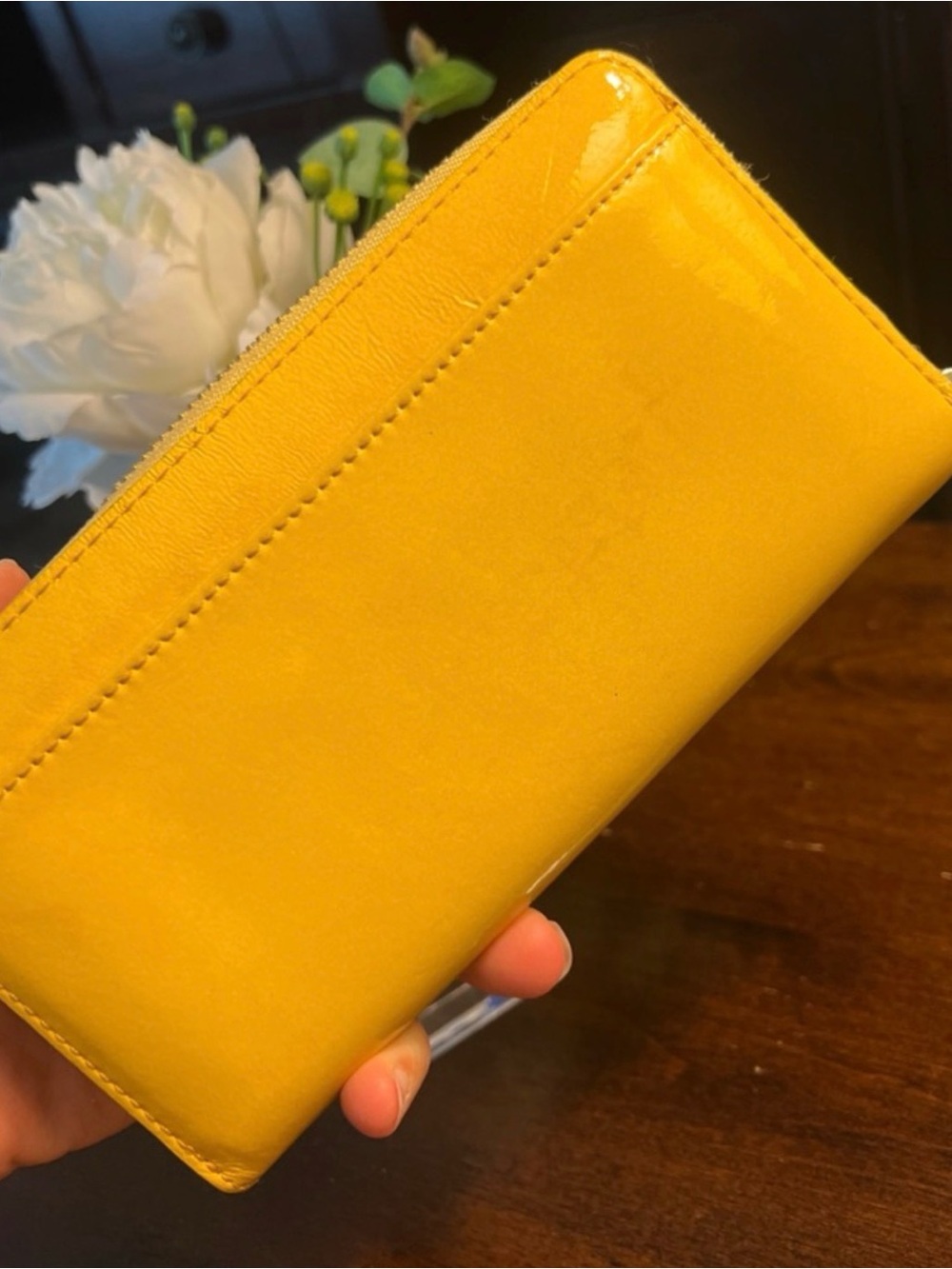 Kate Spade New York Harrison Street Lacey wallet Yellow Leather Storybook Lining - Picture 5 of 16